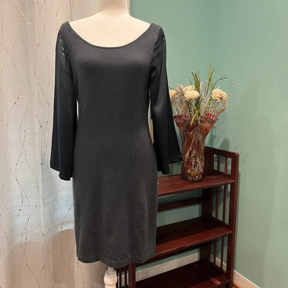 NWT WHITE + WARREN Cashmere Bracelet Sleeve Dress Blue Medium